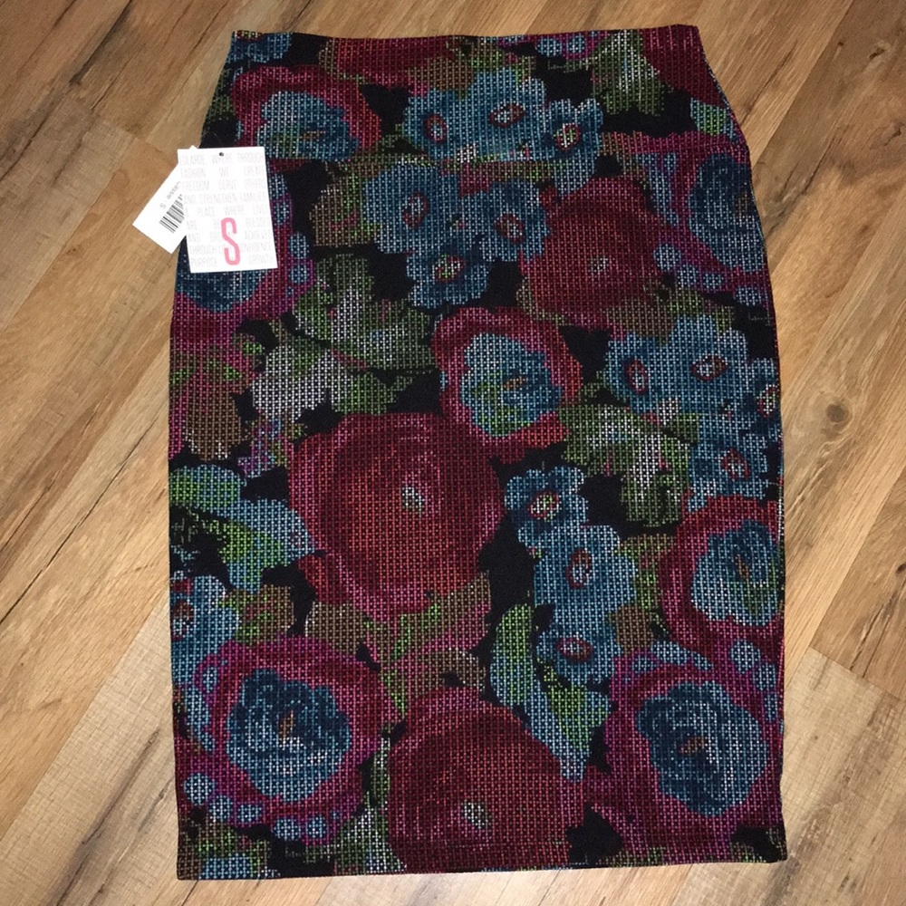 Cassie Pencil Skirt